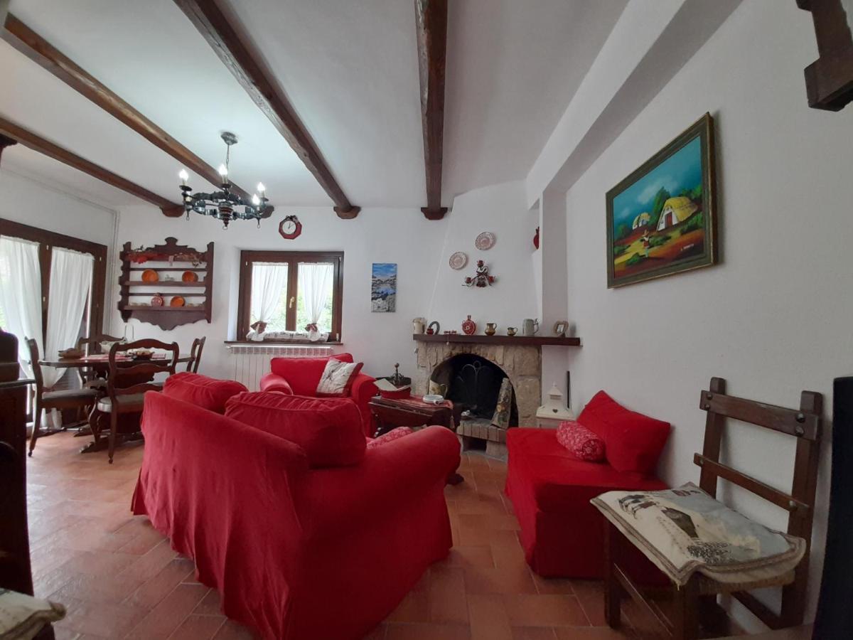 וילטה בריאה Casa Vacanze Daniela מראה חיצוני תמונה